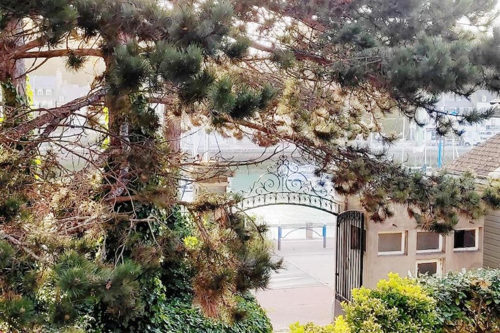 Appartement Sur Le Port, 105M Rez De Jardin Avec Parc Privatif Saint-Valery-en-Caux Exterior foto